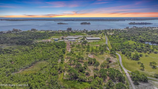 4850 Old Dixie Highway, Grant-valkaria, FL 32949