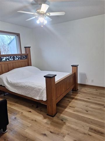 2 W Red Bud Lane, Trimble, MO 64492