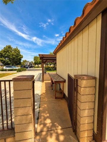 11604 Wedgewood, Apple Valley, CA 92308