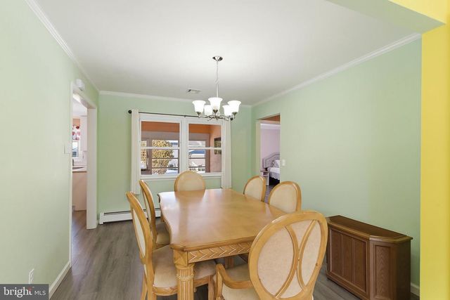 31 JERICHO RD, Toms River, NJ 08757