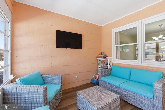 31 JERICHO RD, Toms River, NJ 08757