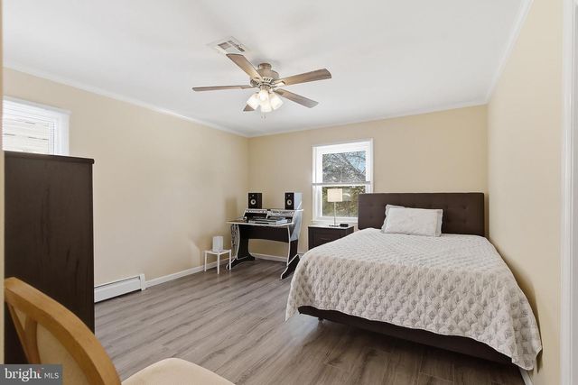 31 JERICHO RD, Toms River, NJ 08757