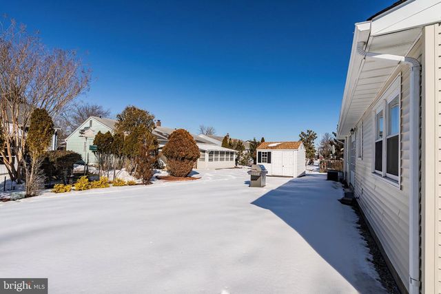 31 JERICHO RD, Toms River, NJ 08757