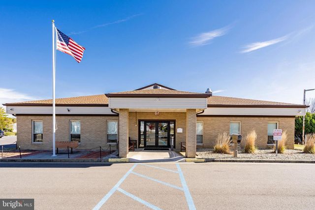 31 JERICHO RD, Toms River, NJ 08757