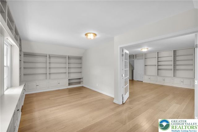 1942 Sycamore Street, Bethlehem City, PA 18017