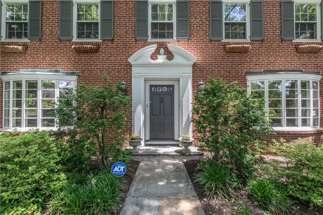 1942 Sycamore Street, Bethlehem City, PA 18017