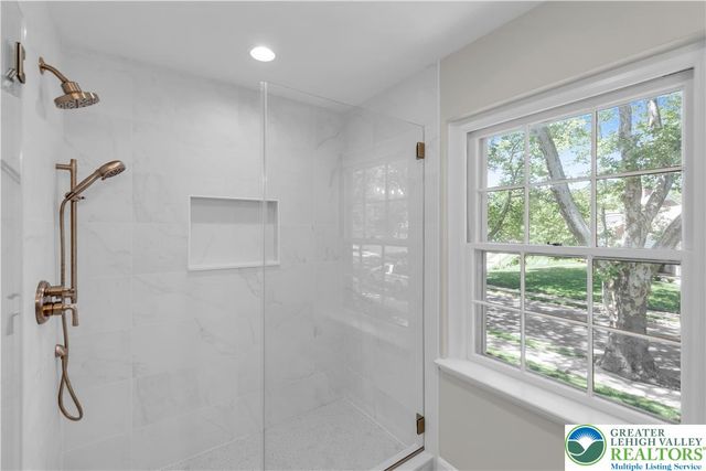 1942 Sycamore Street, Bethlehem City, PA 18017