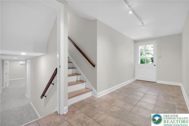1942 Sycamore Street, Bethlehem City, PA 18017