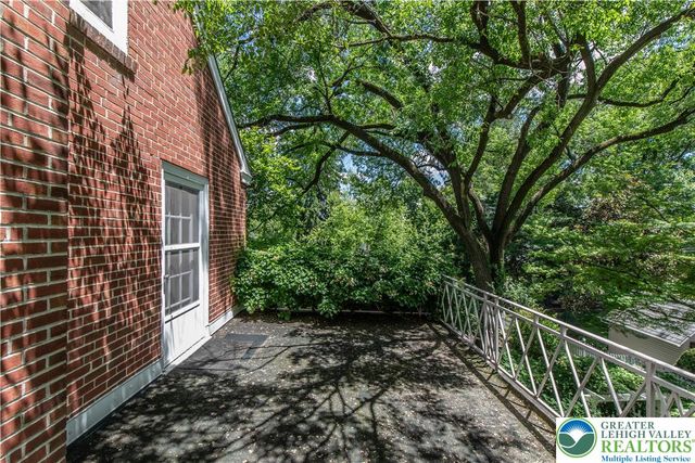 1942 Sycamore Street, Bethlehem City, PA 18017