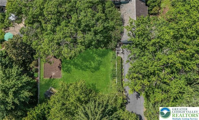 1942 Sycamore Street, Bethlehem City, PA 18017