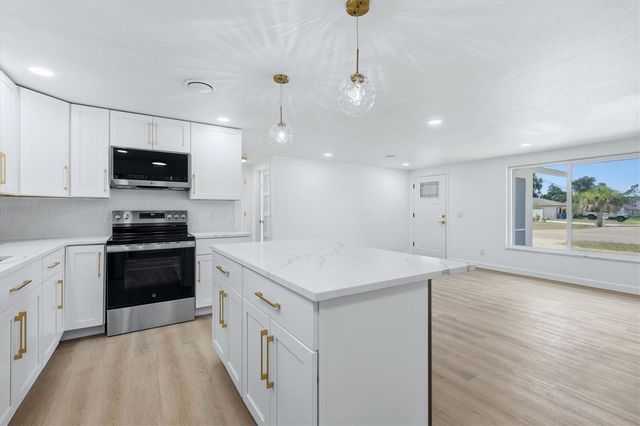 432 OLIVIA ROAD, Venice, FL 34293