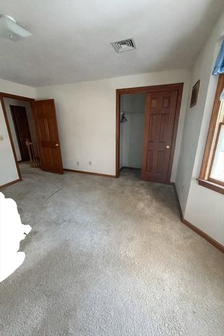 35 Whitney Street 33, Lowell, MA 01850