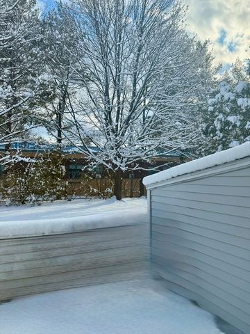 35 Whitney Street 33, Lowell, MA 01850