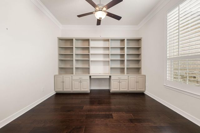 3418 Sherbrooke Manor Court, Houston, TX 77059