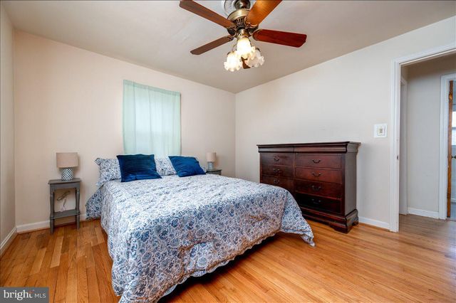 9737 52ND AVE, College Park, MD 20740