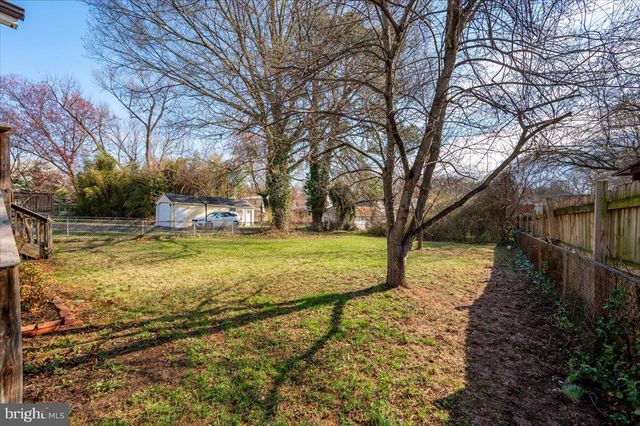 9737 52ND AVE, College Park, MD 20740