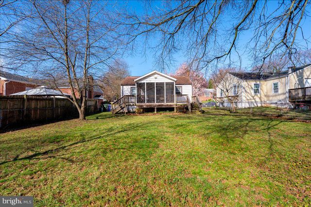 9737 52ND AVE, College Park, MD 20740