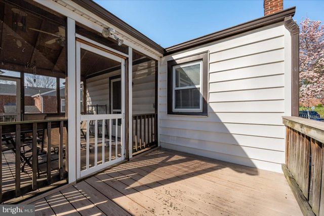 9737 52ND AVE, College Park, MD 20740