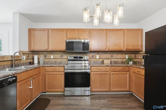 111 Blackwell Court, Owens Cross Roads, AL 35763