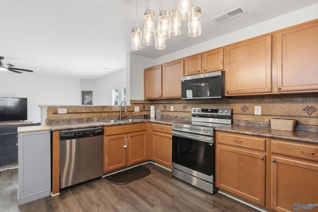 111 Blackwell Court, Owens Cross Roads, AL 35763