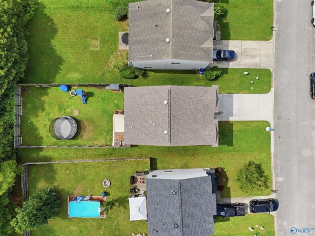 111 Blackwell Court, Owens Cross Roads, AL 35763