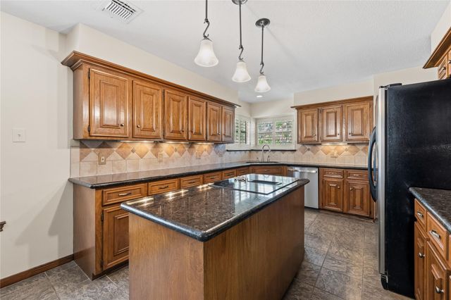 3207 Blackcastle Drive, Houston, TX 77068