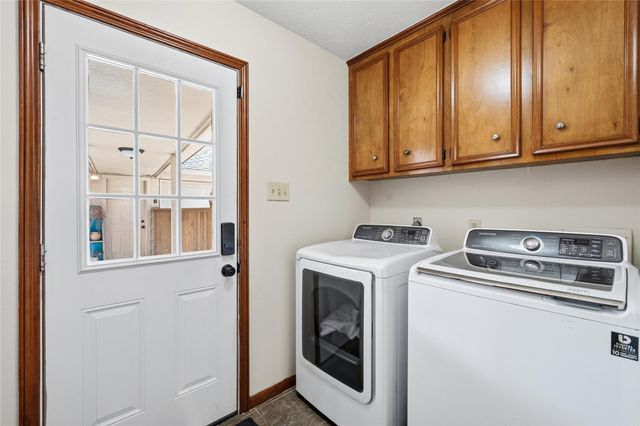 3207 Blackcastle Drive, Houston, TX 77068