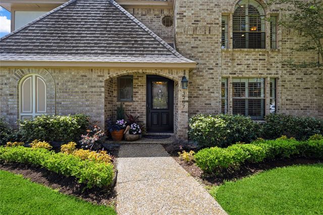 3207 Blackcastle Drive, Houston, TX 77068