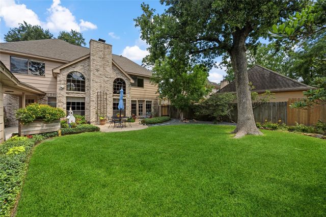 3207 Blackcastle Drive, Houston, TX 77068