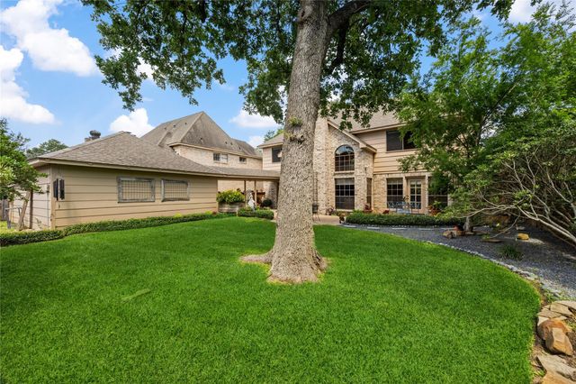 3207 Blackcastle Drive, Houston, TX 77068
