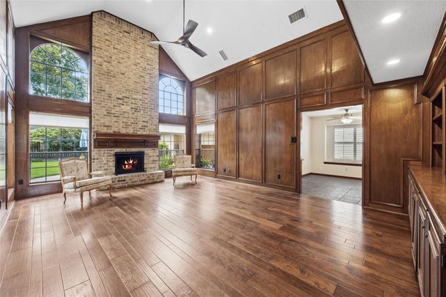 3207 Blackcastle Drive, Houston, TX 77068