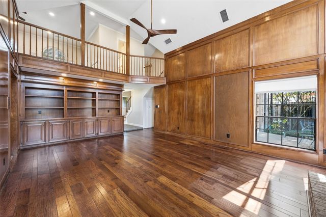 3207 Blackcastle Drive, Houston, TX 77068