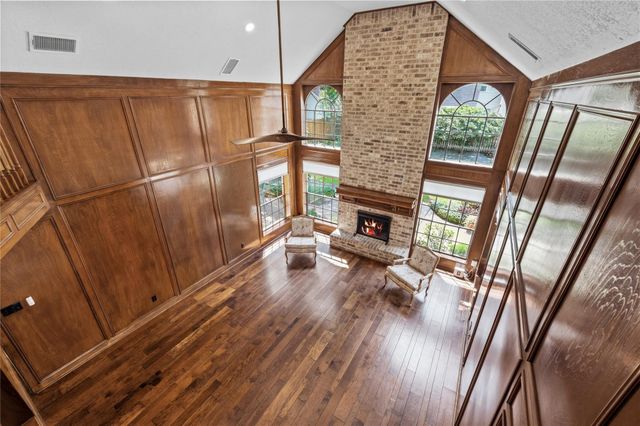 3207 Blackcastle Drive, Houston, TX 77068