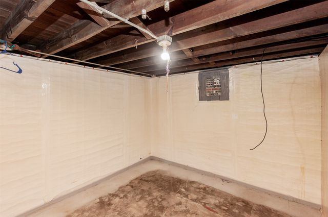 3301 Columbia Street, Des Moines, IA 50313