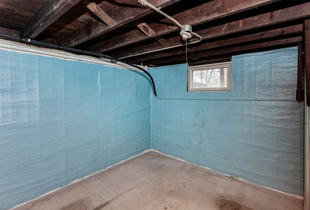 3301 Columbia Street, Des Moines, IA 50313