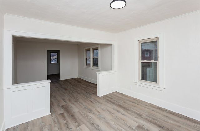 3301 Columbia Street, Des Moines, IA 50313