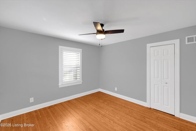 1804 Radnor Ave, Louisville, KY 40205