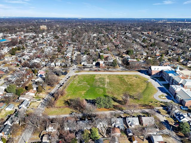 1804 Radnor Ave, Louisville, KY 40205