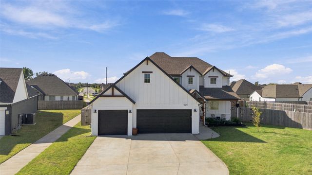 10216 S 230th East Avenue, Broken Arrow, OK 74014