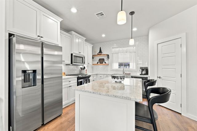 10216 S 230th East Avenue, Broken Arrow, OK 74014