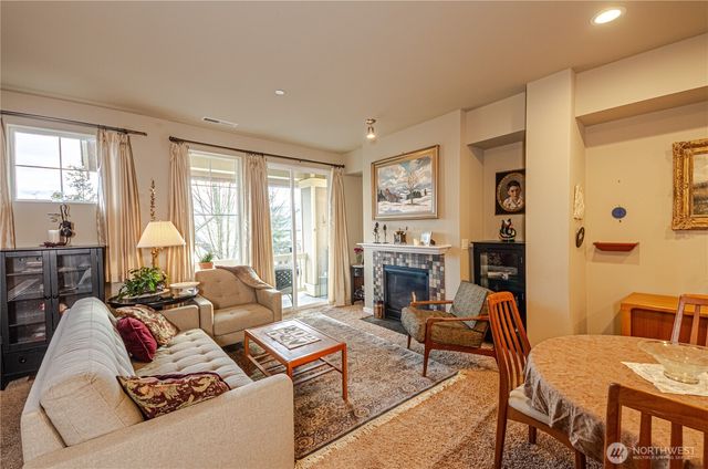 9101 Merritt Avenue SE, Snoqualmie, WA 98065