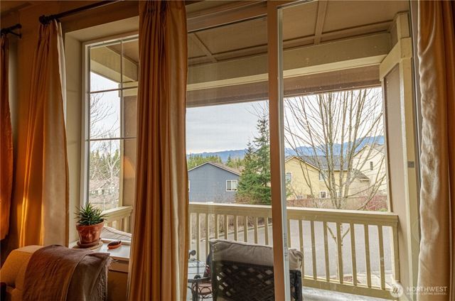 9101 Merritt Avenue SE, Snoqualmie, WA 98065