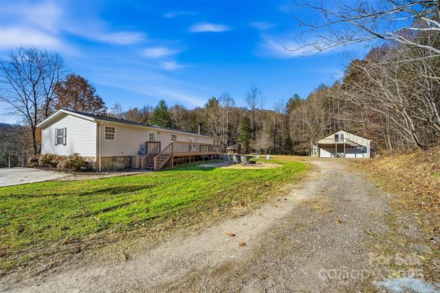 3066 Hartley Kincaid Place, Lenoir, NC 28645