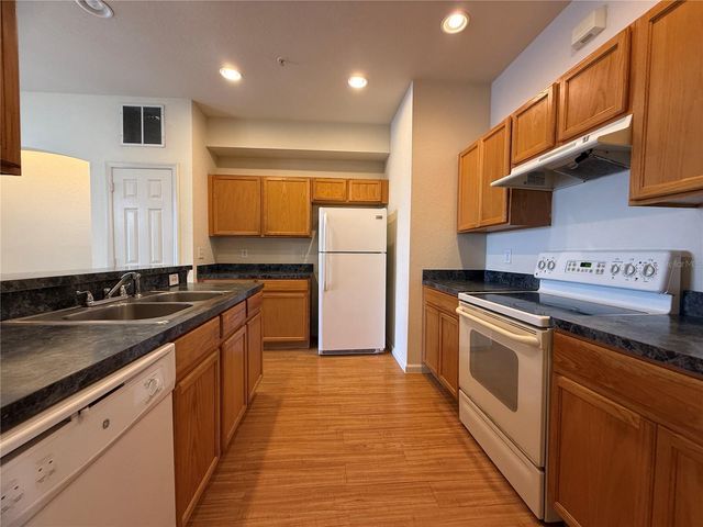 3007 LANGDON LANE N, Kissimmee, FL 34741