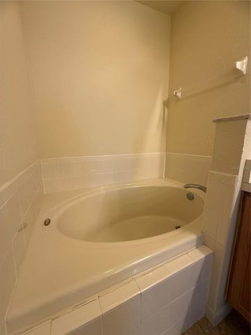 3007 LANGDON LANE N, Kissimmee, FL 34741