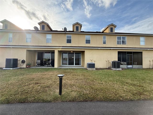 3007 LANGDON LANE N, Kissimmee, FL 34741