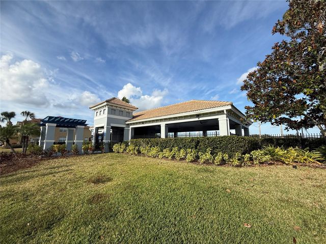 3007 LANGDON LANE N, Kissimmee, FL 34741