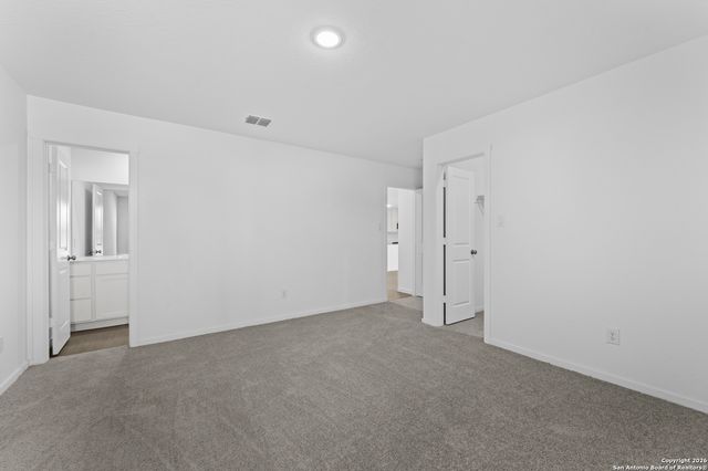 106 Ellendale Place, Fredericksburg, TX 78624