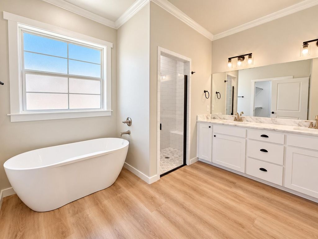 Image 10 of property listing at 5026 Shefflera Drive, San Angelo, TX 76904
