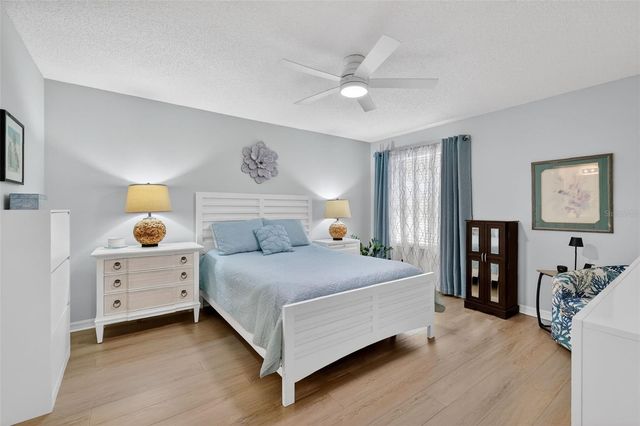 1950 ALISTAR COURT, The Villages, FL 32162